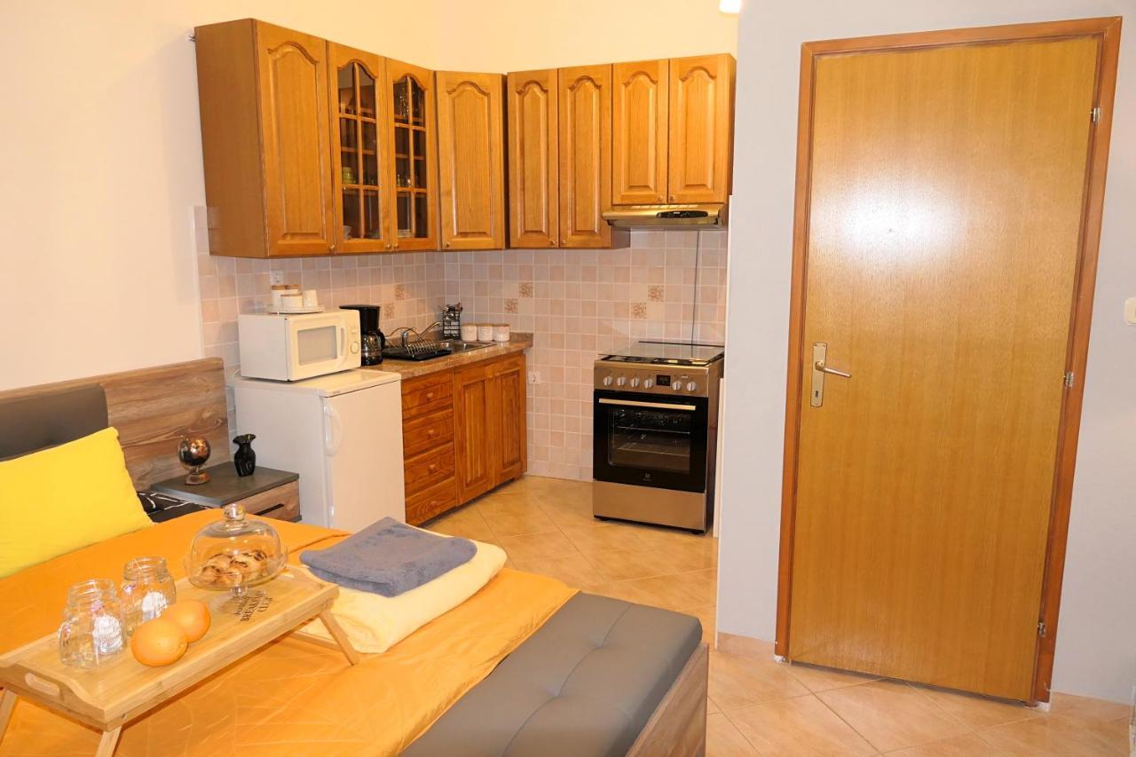 Apartment Laura Senj  Luaran gambar