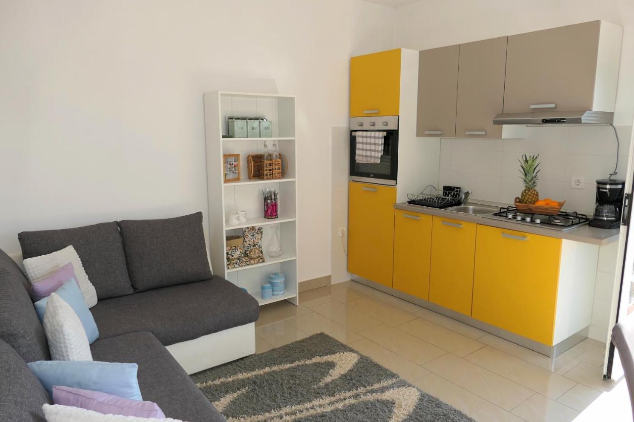 Apartment Laura Senj  Luaran gambar