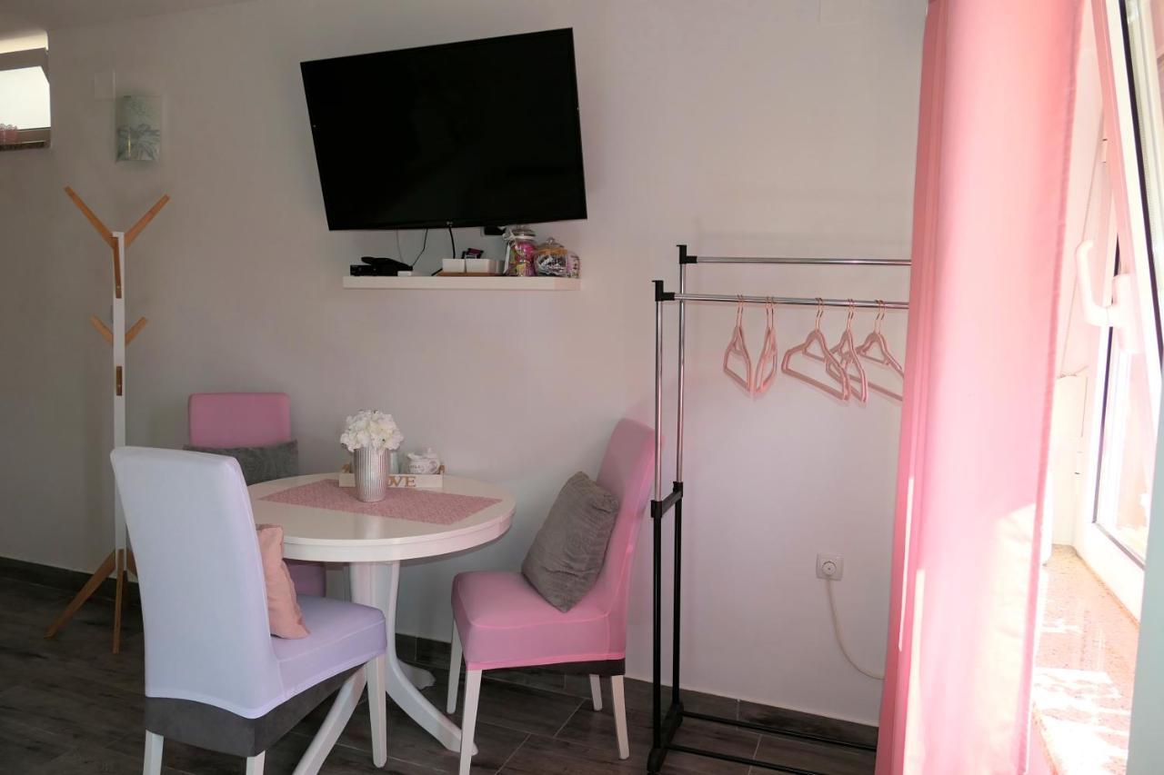 Apartment Laura Senj  Luaran gambar