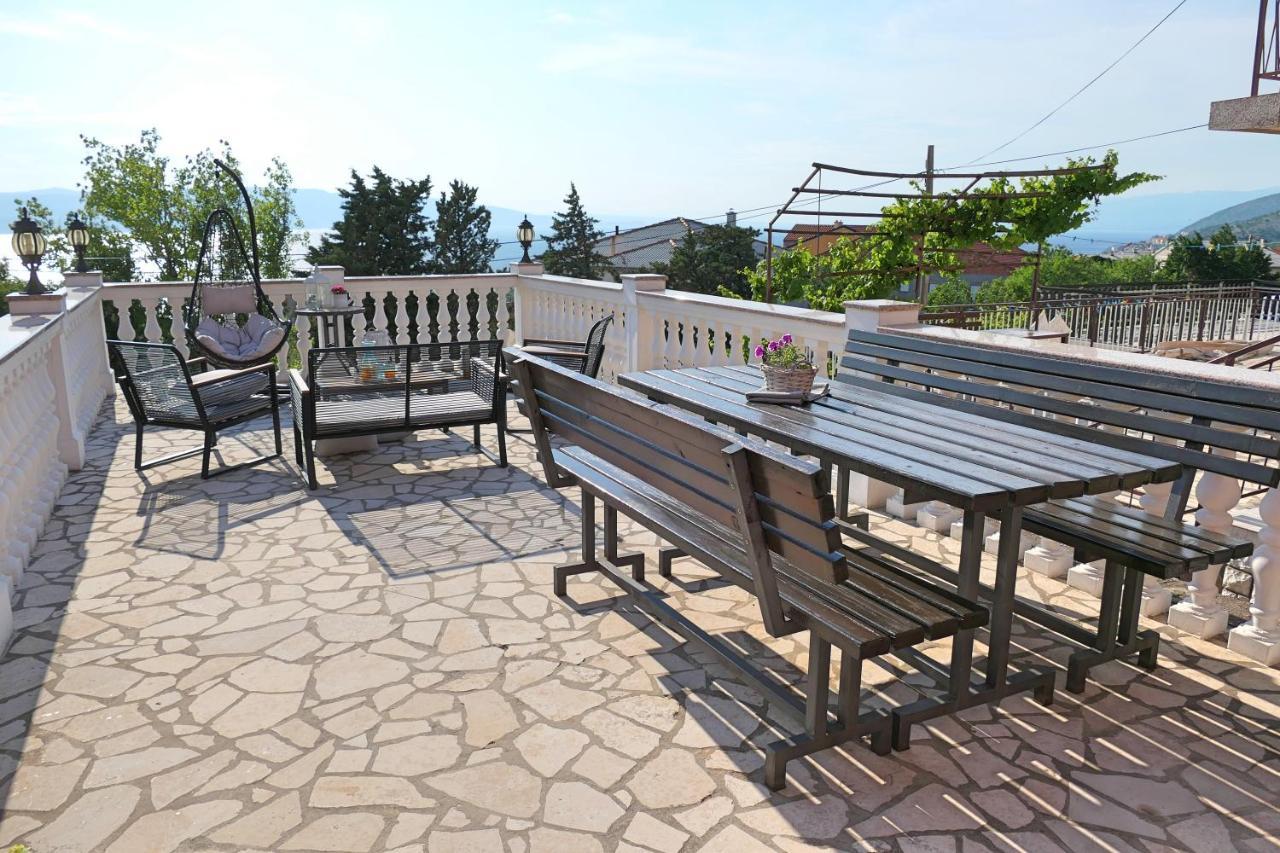 Apartment Laura Senj  Luaran gambar