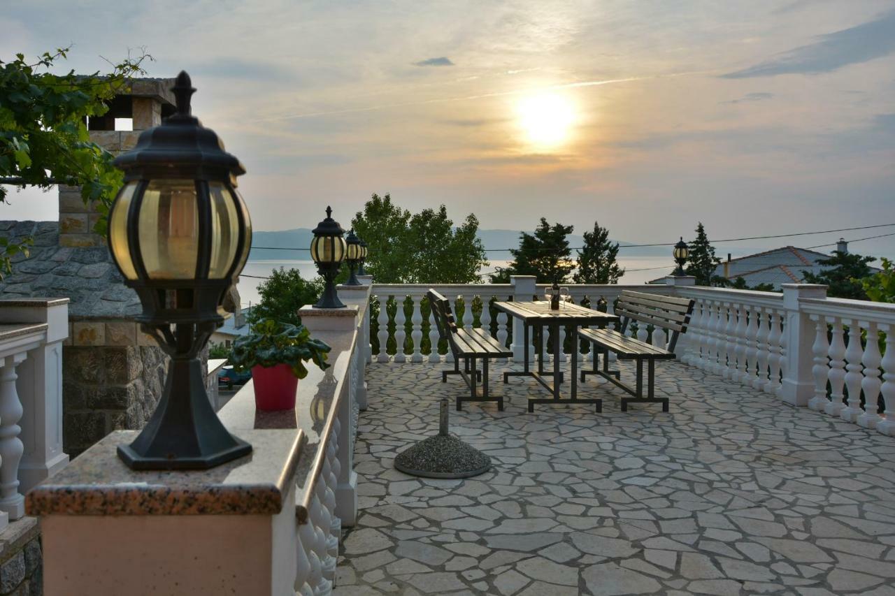 Apartment Laura Senj  Luaran gambar